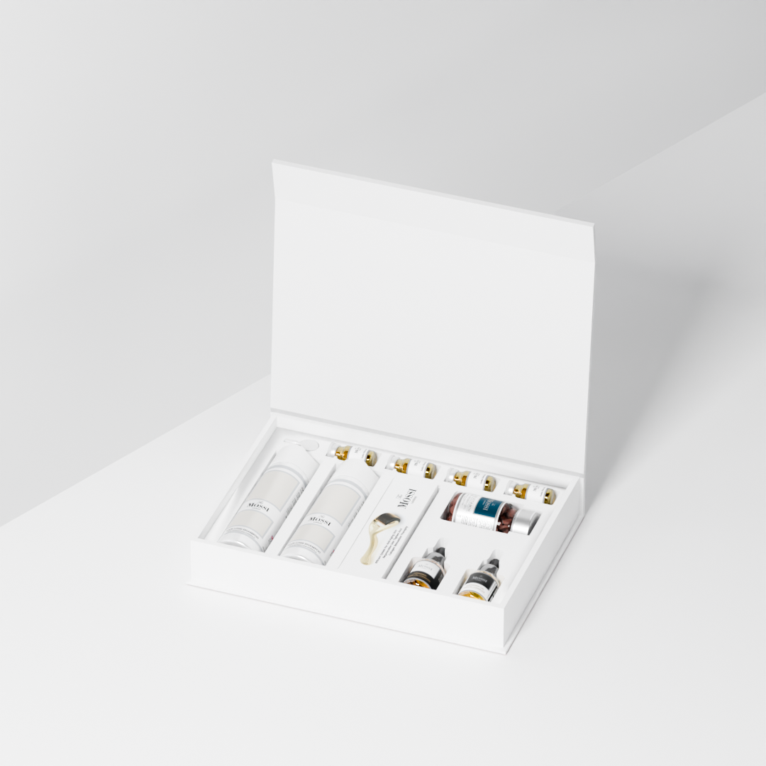 Kit Mossi London 2 Mois — Coffret complet de soins post-greffe capillaire Kit Mossi London 2 mois ouvert avec les 6 produits visibles : Hair Loss Shampoo, Ozonized Oil Serum, Oil Complex, ProHair Flacon Serum, Dermaroller et Hair Vitamin