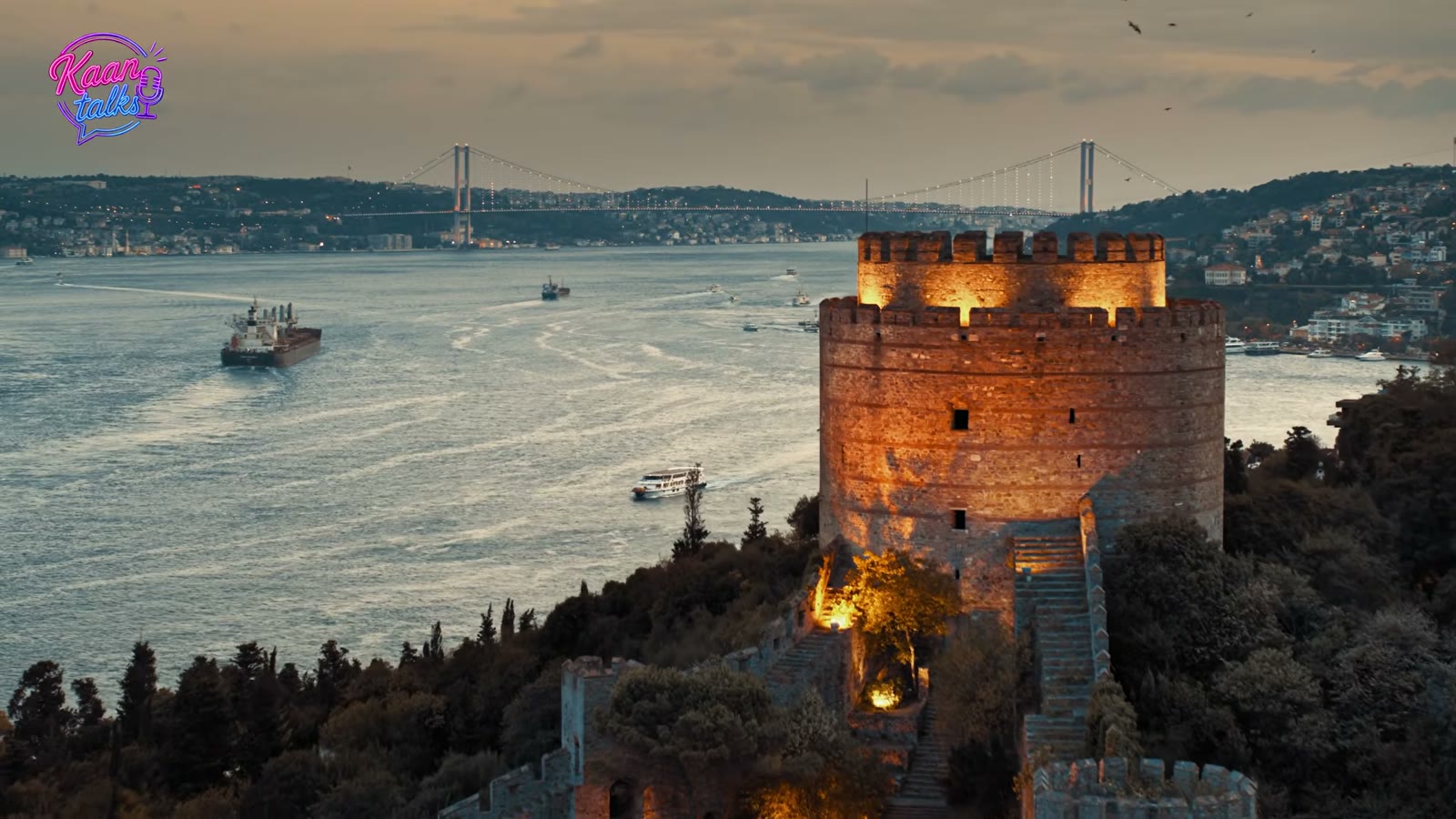 Istanbul, sur le Bosphore — centre mondial de la greffe de cheveux